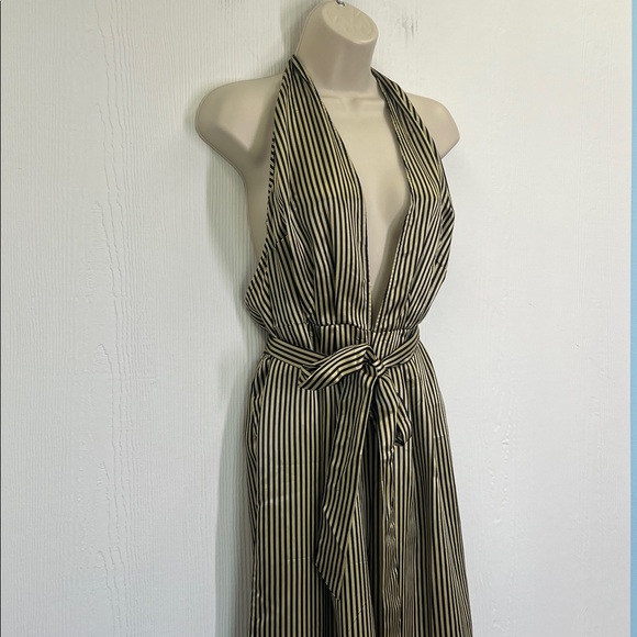 Asos - NWT Gold And Black Stripe Halter Deep V Neck Belted Jumpsuit Size 10 - Picture 3 of 11